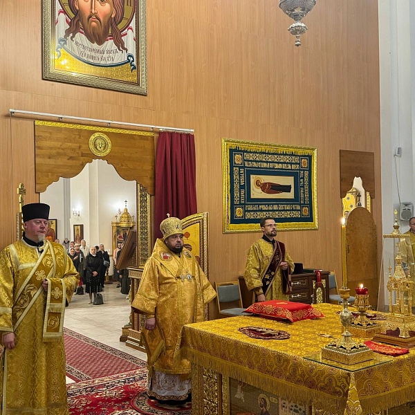 Богослужение в Неделю 14-ю по Пятидесятнице
