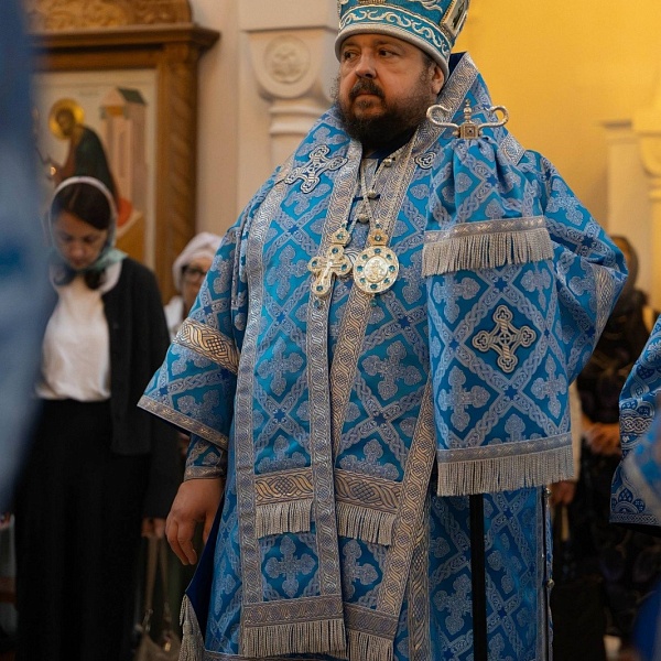В день отдания праздника Успения Пресвятой Богородицы епископ Авксентий совершил Божественную литургию в Свято-Елисаветинском монастыре