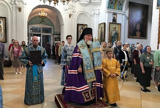 В канун праздника Успения Божией Матери Архипастырь совершил Всенощное бдение в кафедральном соборе г. Мозыря